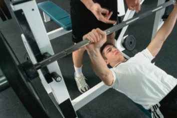 Top 5 Mistakes That Most Beginners Make While Weight Training